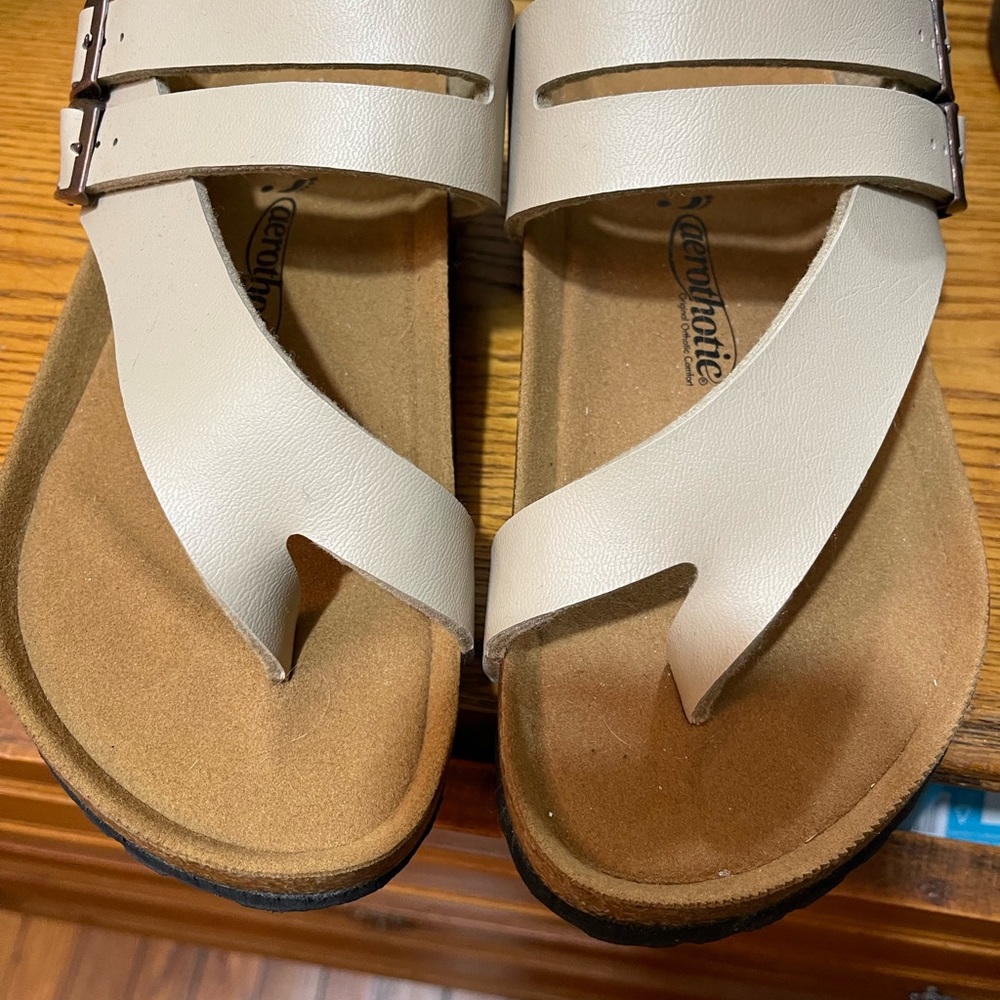 Aerothotic Kaizen Split Toe slides